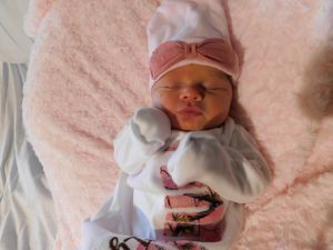 AMRIELLA LYN Baby Picture
